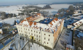 Hotel Zamek RYN restauracja SPA noclegi wakacje w Polsce Mazury